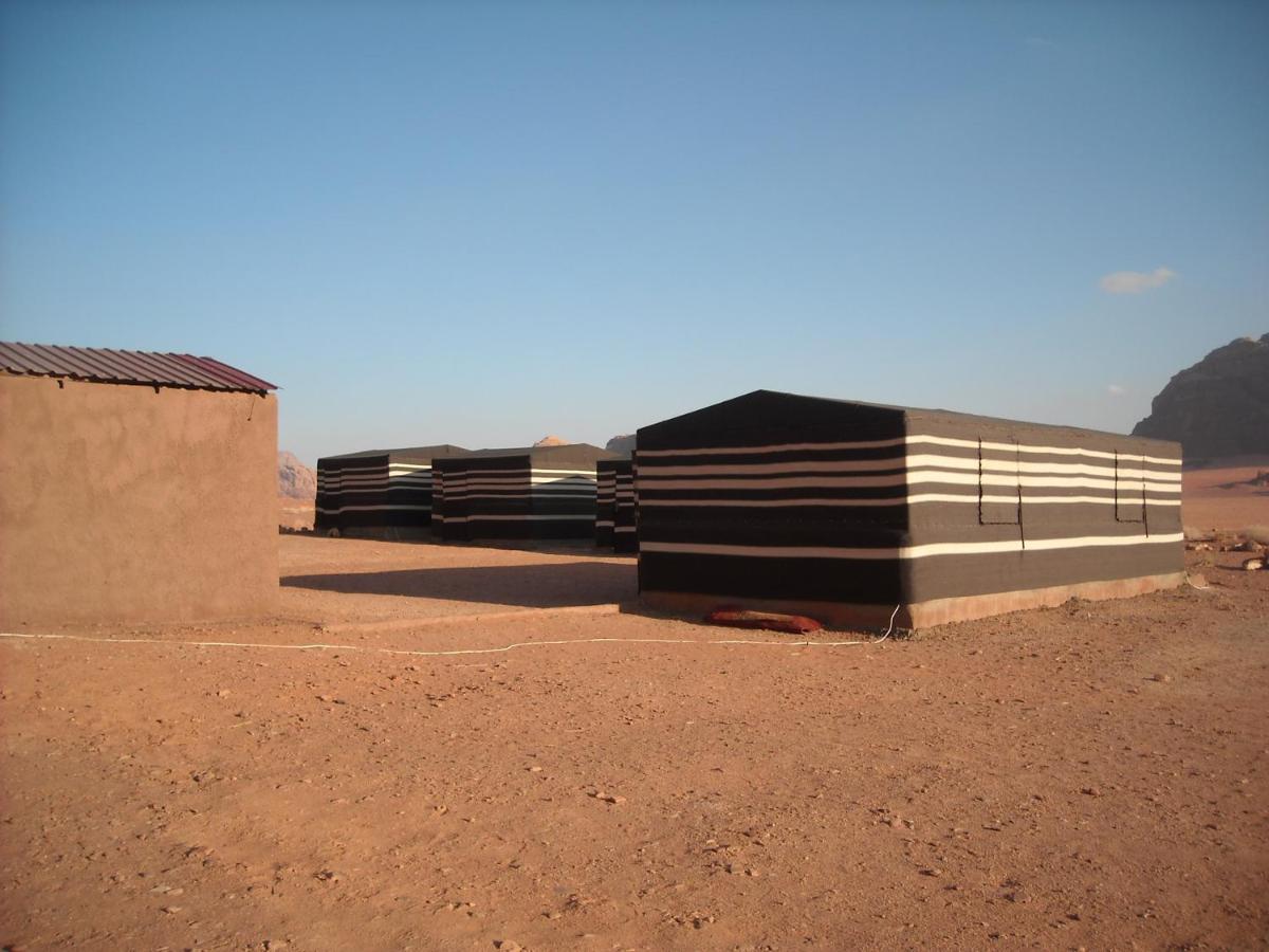 Bedouin House Camp Hotell Wadi Rum Exteriör bild