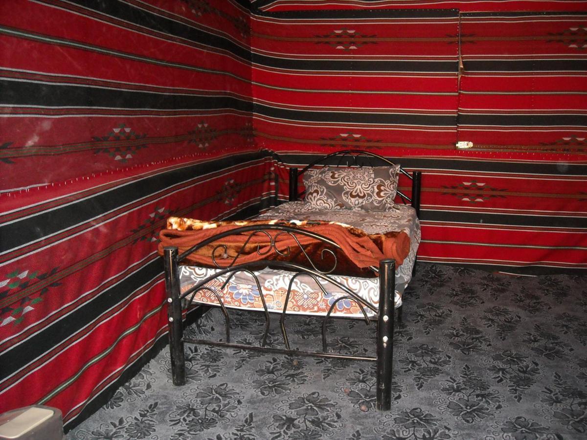 Bedouin House Camp Hotell Wadi Rum Exteriör bild