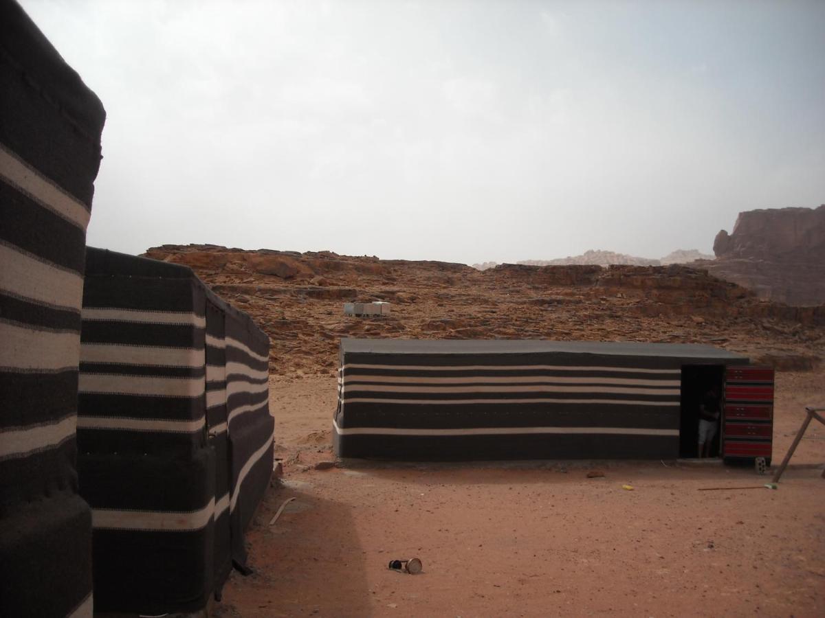 Bedouin House Camp Hotell Wadi Rum Exteriör bild